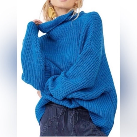 Free People Swim Too Deep Oversized Mock Neck Sweater in Mykonos Blue Size L - Picture 2 of 11